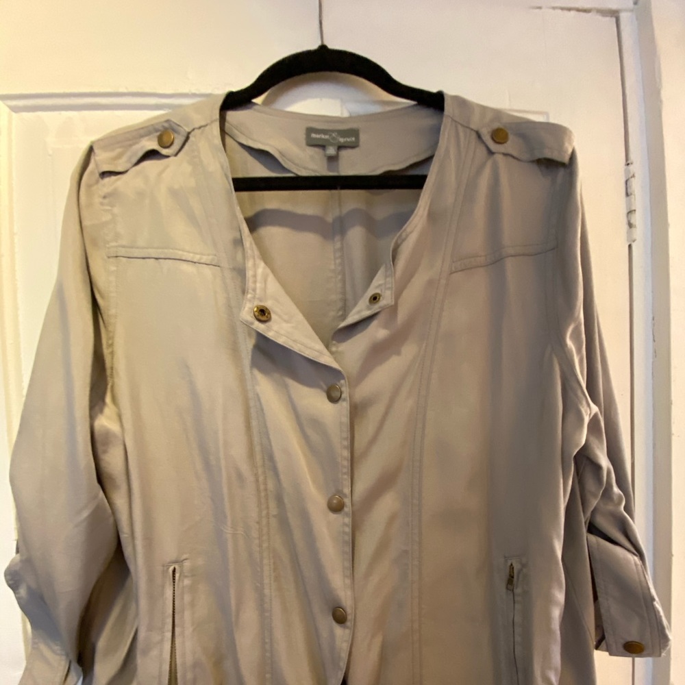 Jacket - Picture 2 of 7